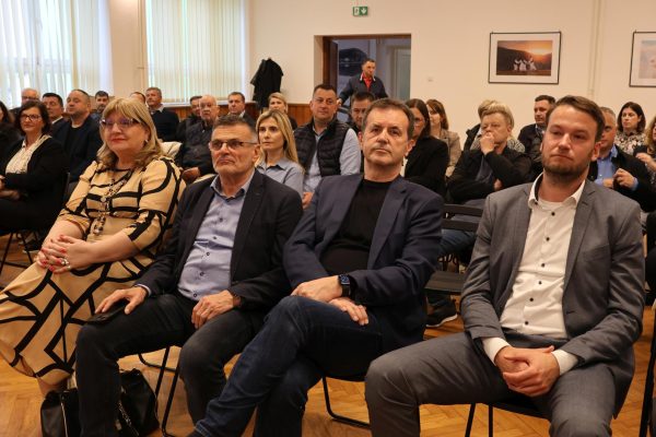 0KZZ Marko Vešligaj4 (web)