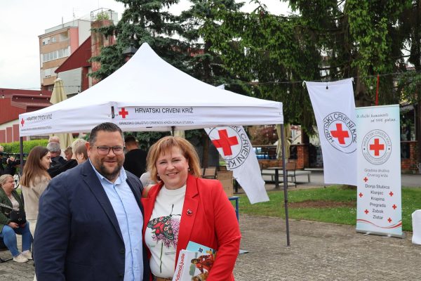 Crveni križ (16)
