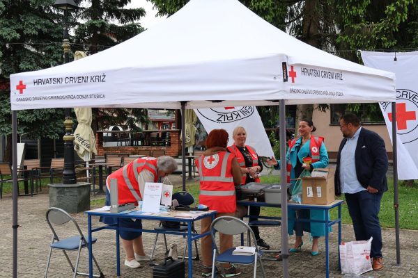 Crveni križ (6)