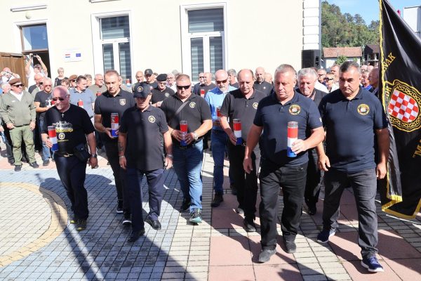 KZZ hodočašće branitelja Lobor13e (web)