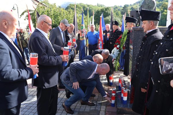 KZZ hodočašće branitelja Lobor4a (web)