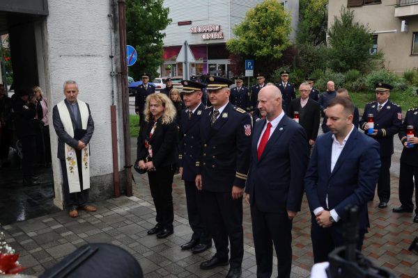 KZZ Dan policije17 (web)