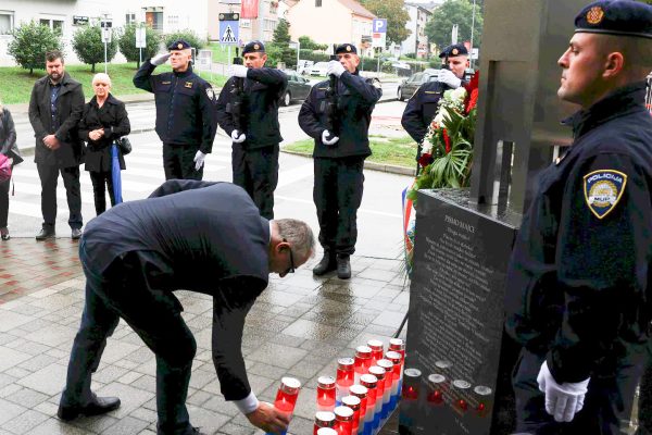 KZZ Dan policije19 (web)_ed