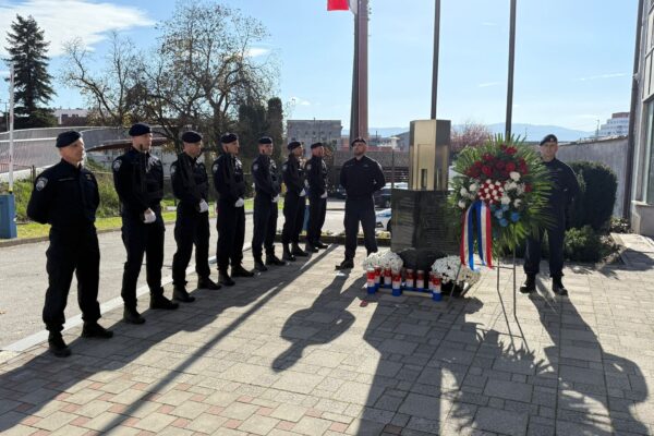 0f209878-94a7-4b2a-82a0-99e97b894111