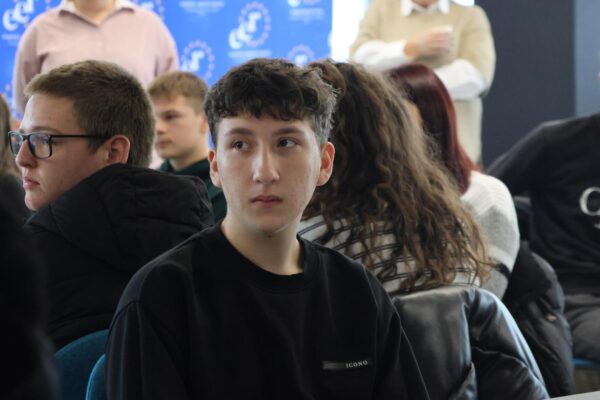 KZZ Kreiraj svoju budućnost023 (web)