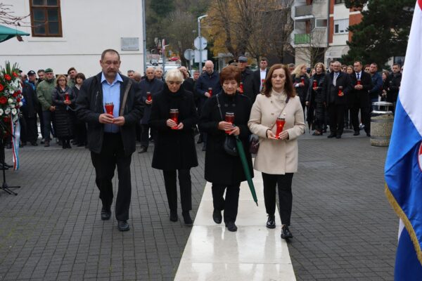 Polaganje_Vukovar (8)