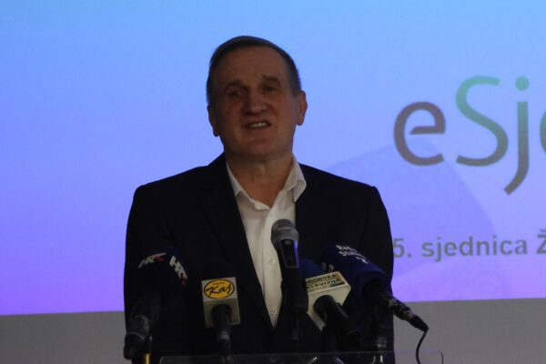 KZZ Davor Kljak AS5 (web)