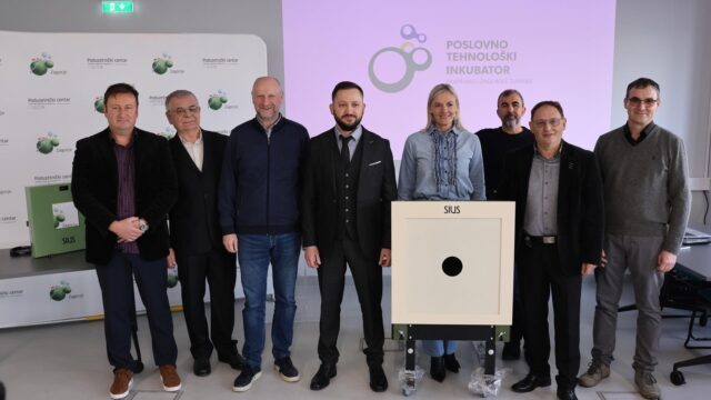 KZZ STRELJANA000 (web)