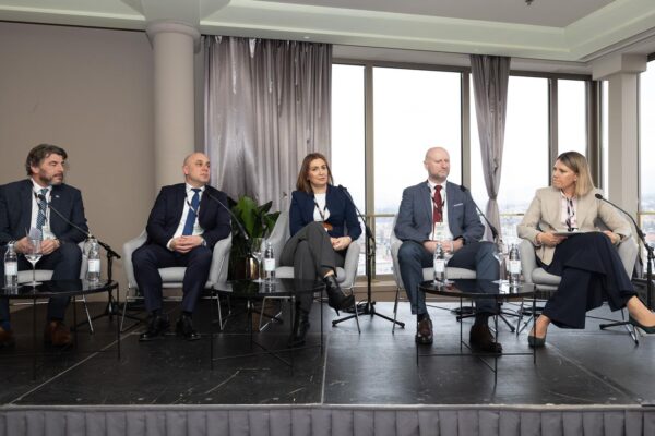 reg-razvoj046-240226 (web)