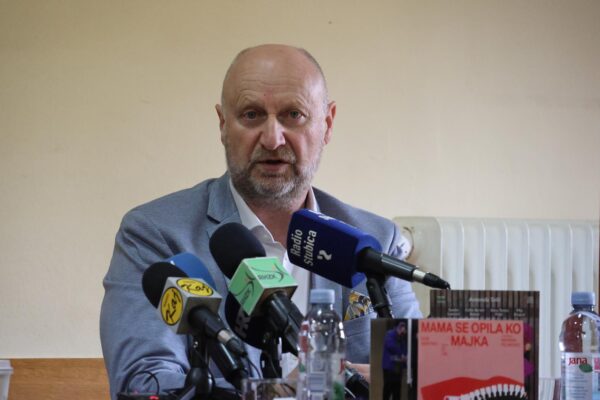 KZZ GFUK 2026008 (web)