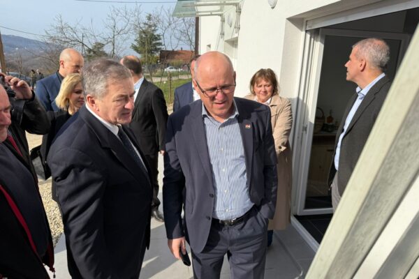 Obilazak_poslijepotres (12)