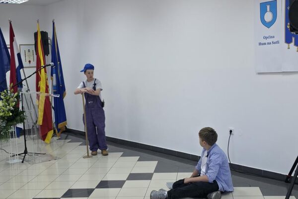 20260425_114915 (Copy)