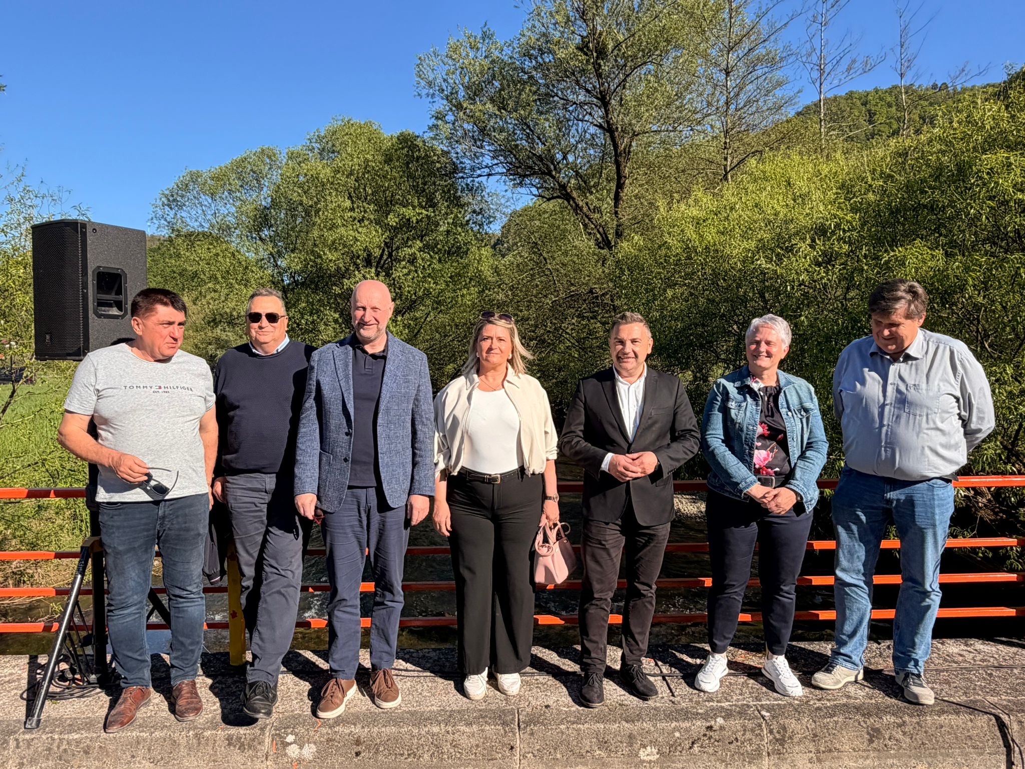 7719fc0b-3e4f-4512-9c20-3fba6521b22c