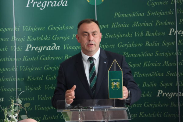KZZ_4099