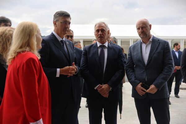 KZZ_8257 Centar