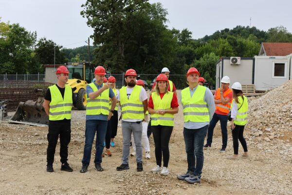KZZ OSNOVNA ŠKOLA KRAPINSKE TOPLICE OBILAZAK RADOVA000 (web)