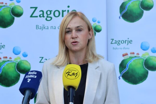 KZZ_3644 (web)