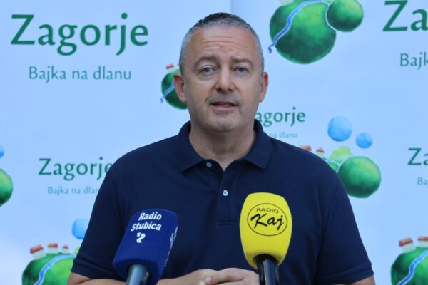 KZZ_3712 (web)