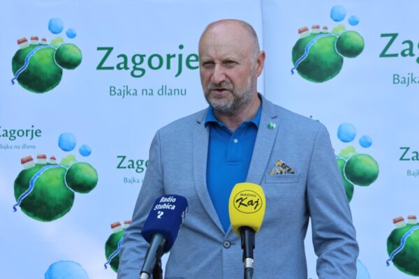 KZZ_3734 (web)
