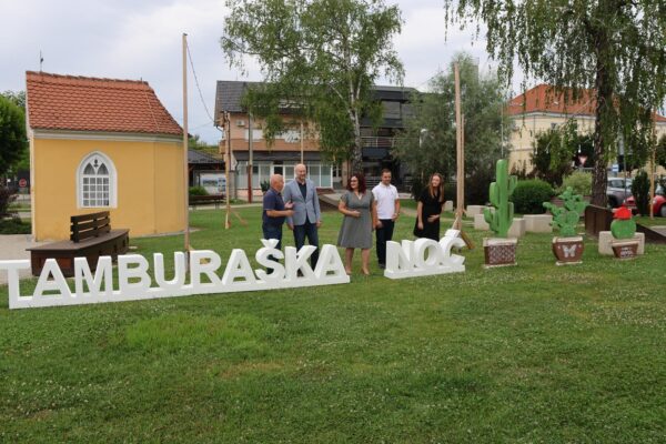 TAMBURAŠKA NOĆ PRESS 002 (web)