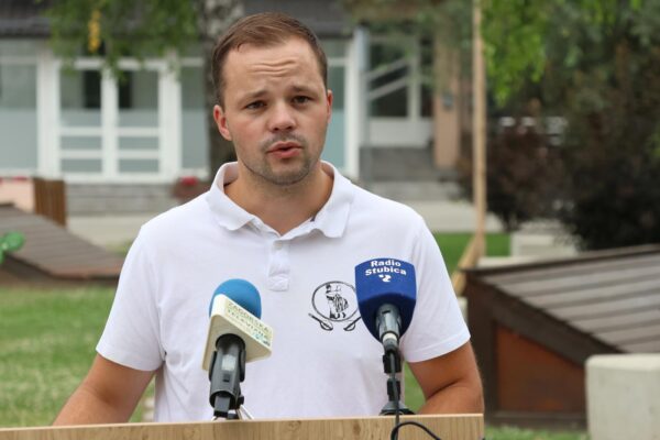 TAMBURAŠKA NOĆ PRESS 007 (web)