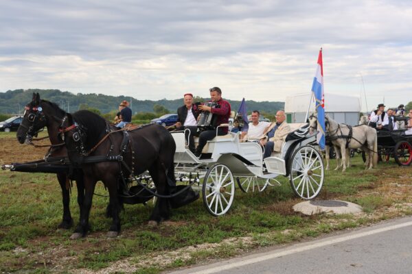 KZZ_4949 (Copy)