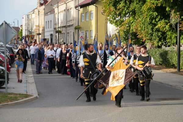 Renesansni_festival_povorka_26_08_2026._23