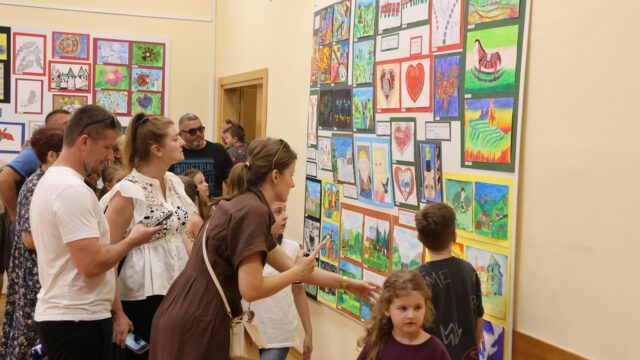 KZZ Izložba dječjih likovnih radova054 (web)