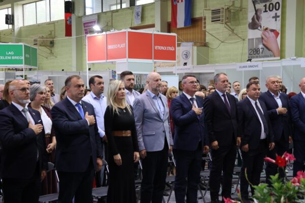 KZZ_1425 (Copy)
