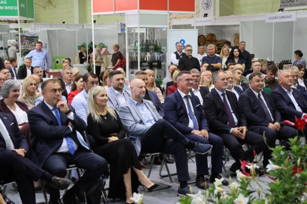 KZZ_1623 (Copy)