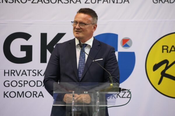 KZZ_1663 (Copy)