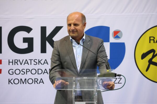 KZZ_1796 (Copy)