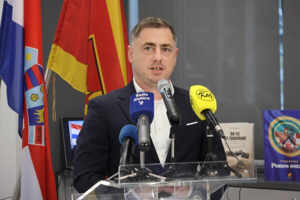 105CANONan branitelja (12)
