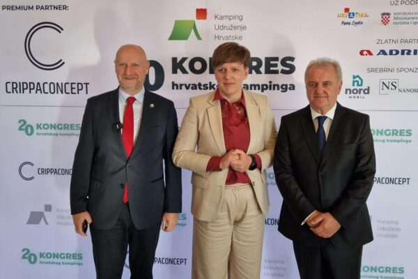 KZZ KAMPING2026000 (web)