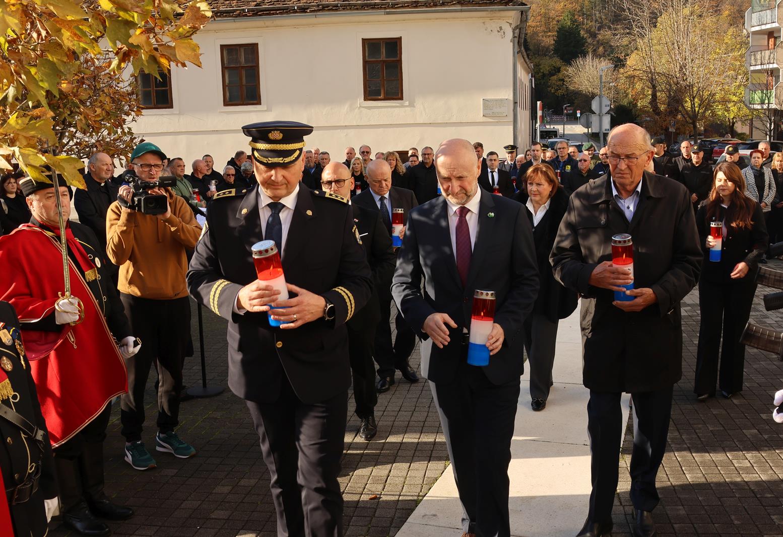 KZZ-SVI-SVETI-202508-web